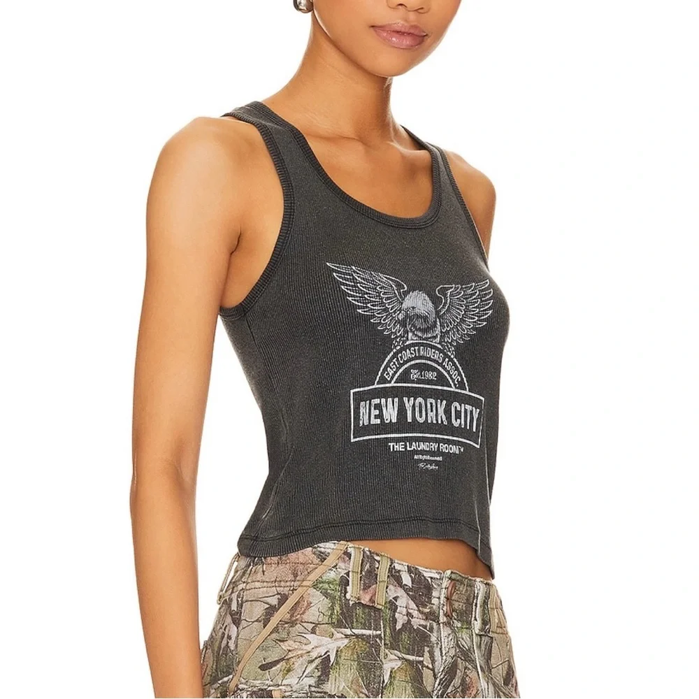 Revolve Rib Tank - Picture 2 of 6